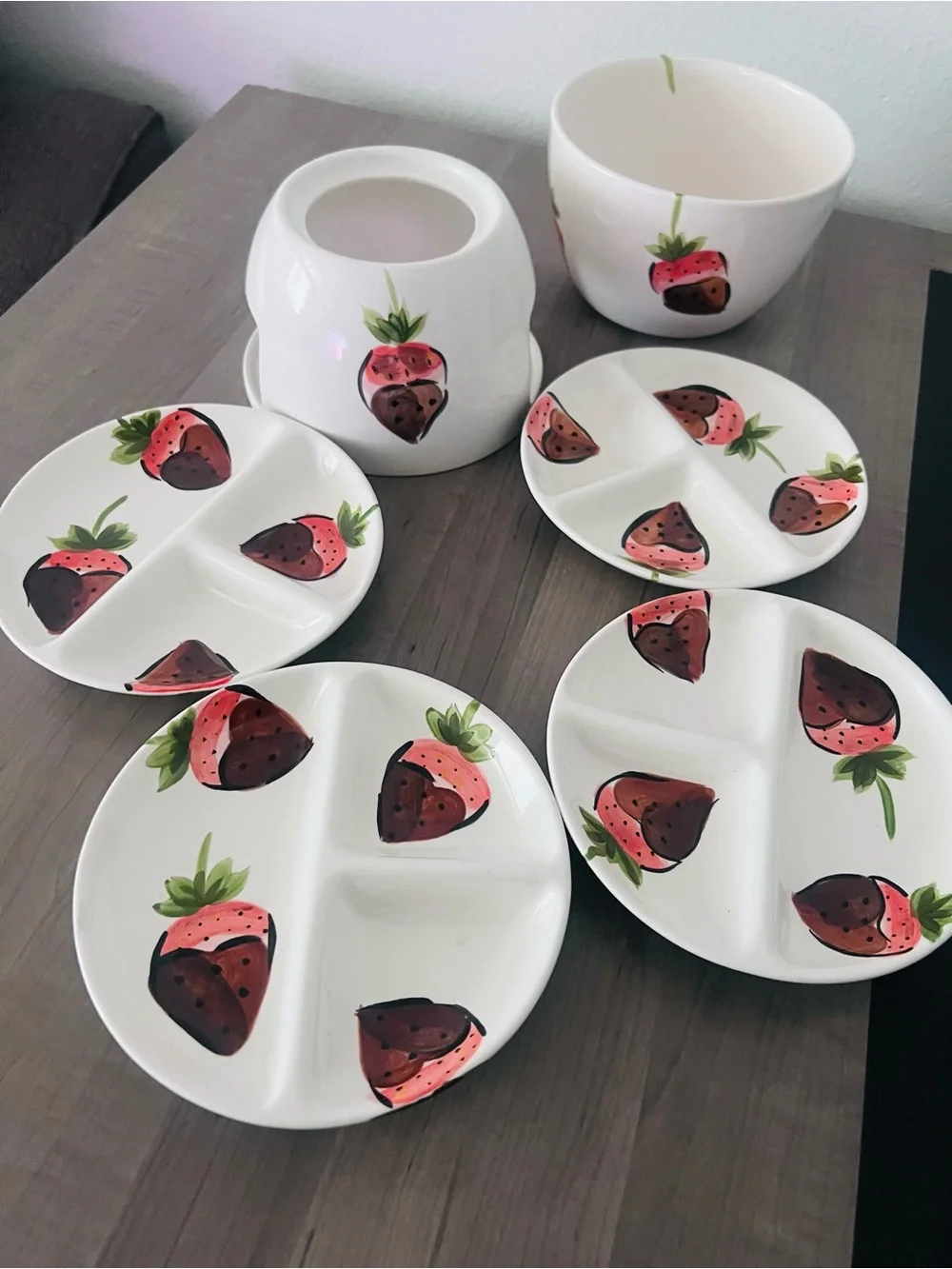 VINTAGE White Strawberry-Print Ceramic Snack Plates Dip Bowl Chocolate Fondue